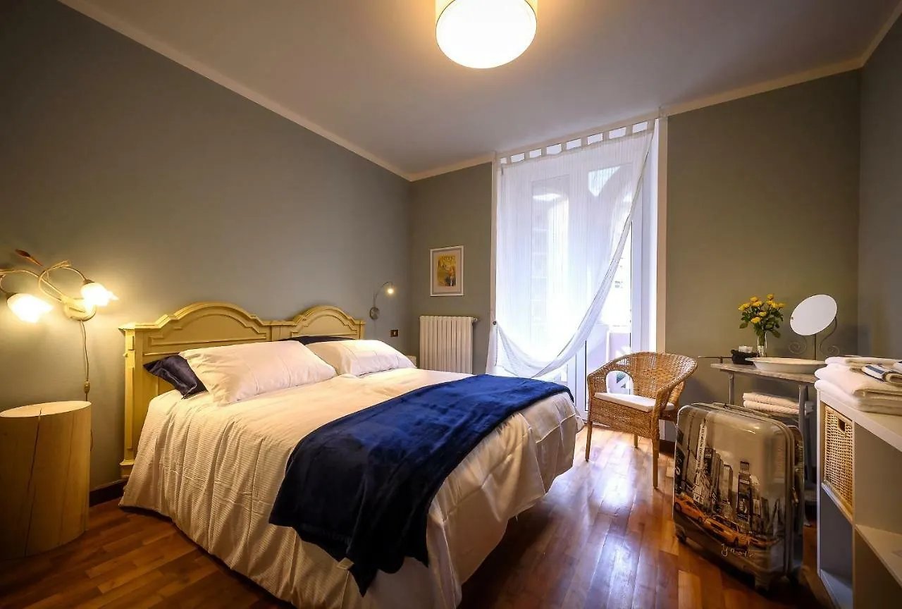 Bed And Breakfast Sweet Home Tirano Bed & Breakfast